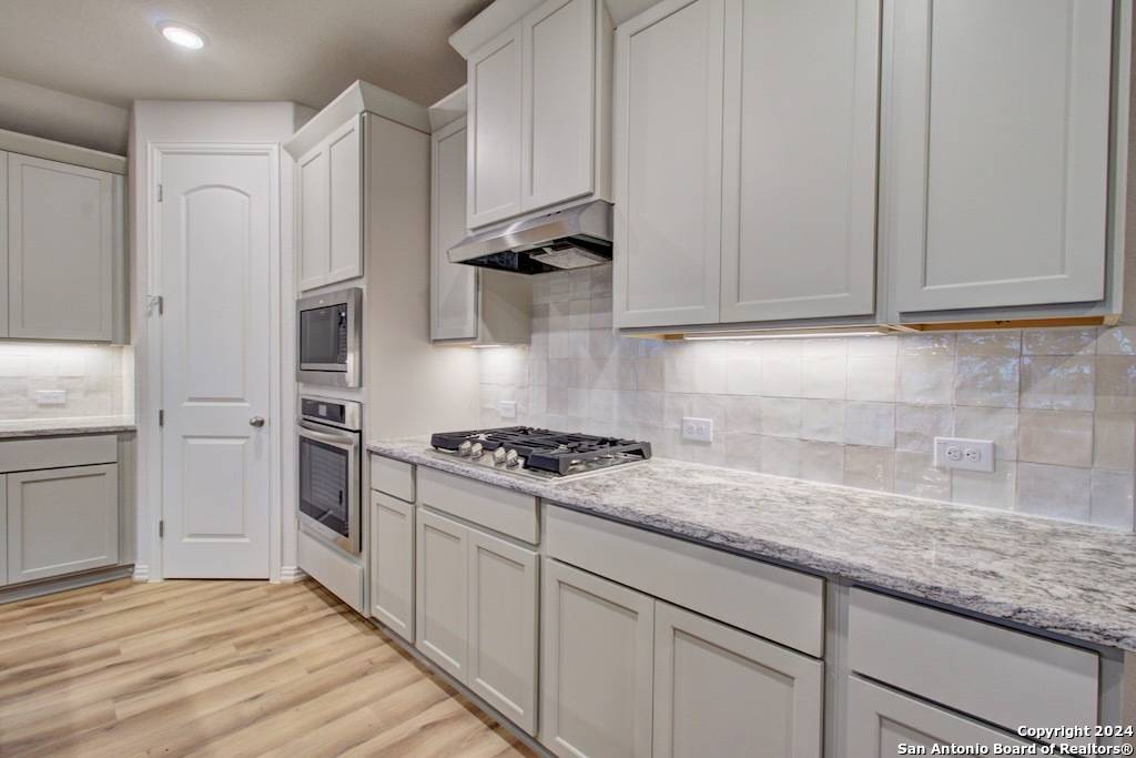 New Braunfels, TX 78132,1613 Couser Avenue