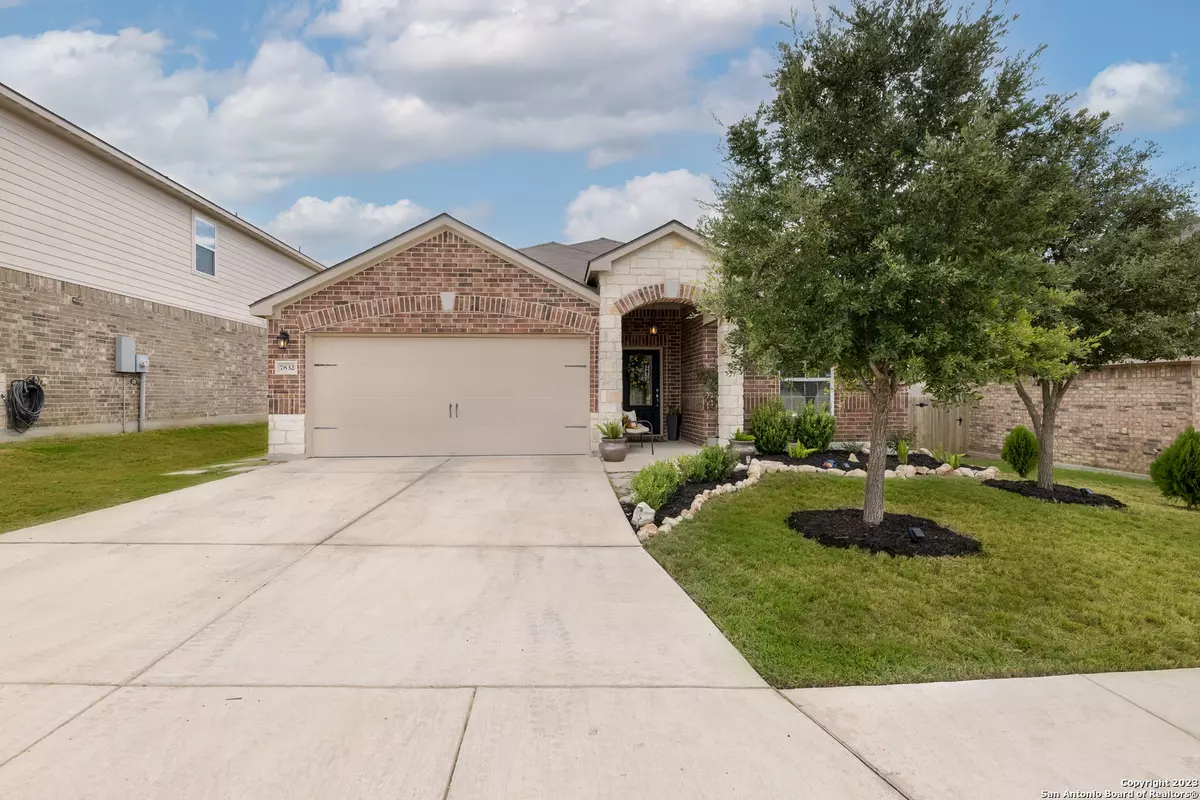 San Antonio, TX 78254,7832 Oxbow Way