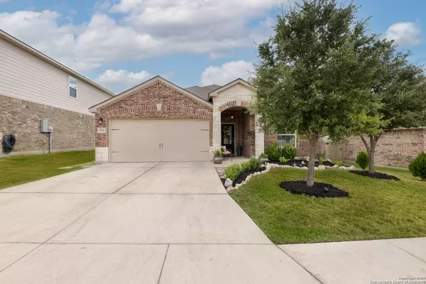 7832 Oxbow Way, San Antonio, TX 78254