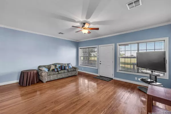 El Campo, TX 77437,2413 CR 408