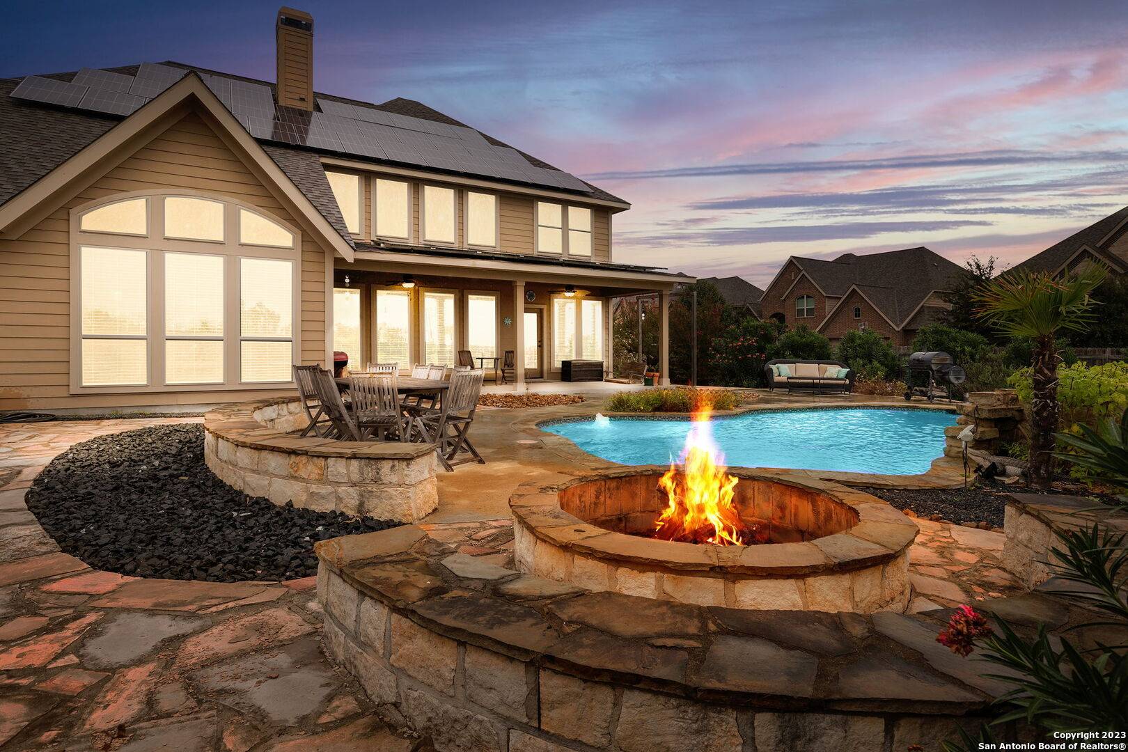2701 SADDLEHORN DR, Seguin, TX 78155-2259
