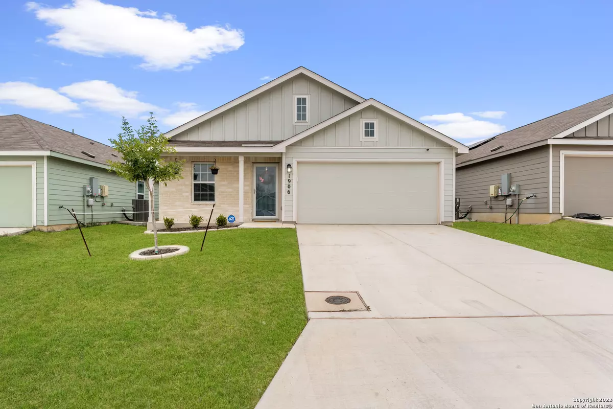 New Braunfels, TX 78130,1906 FIELDFARE