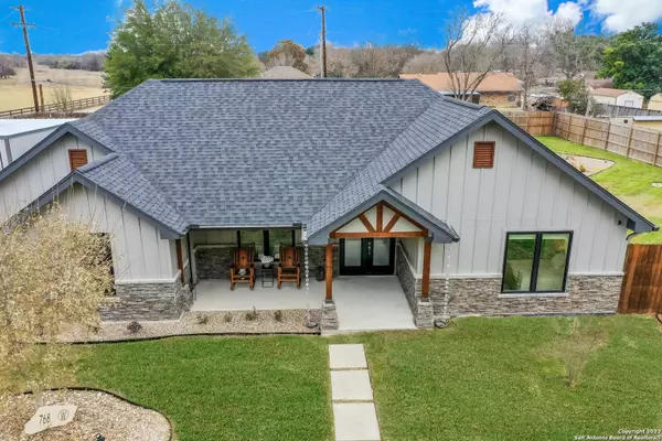 New Braunfels, TX 78130-2917,768 CARL DR