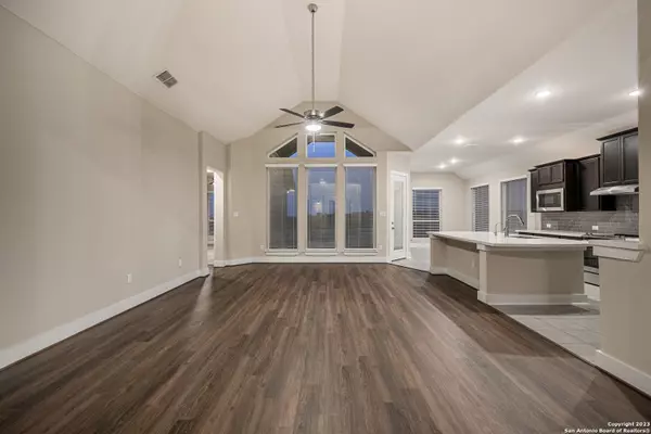 Marion, TX 78124,3425 JIMS HILL