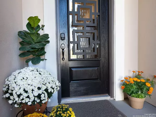 San Marcos, TX 78666,1233 Dancing Oak Ln