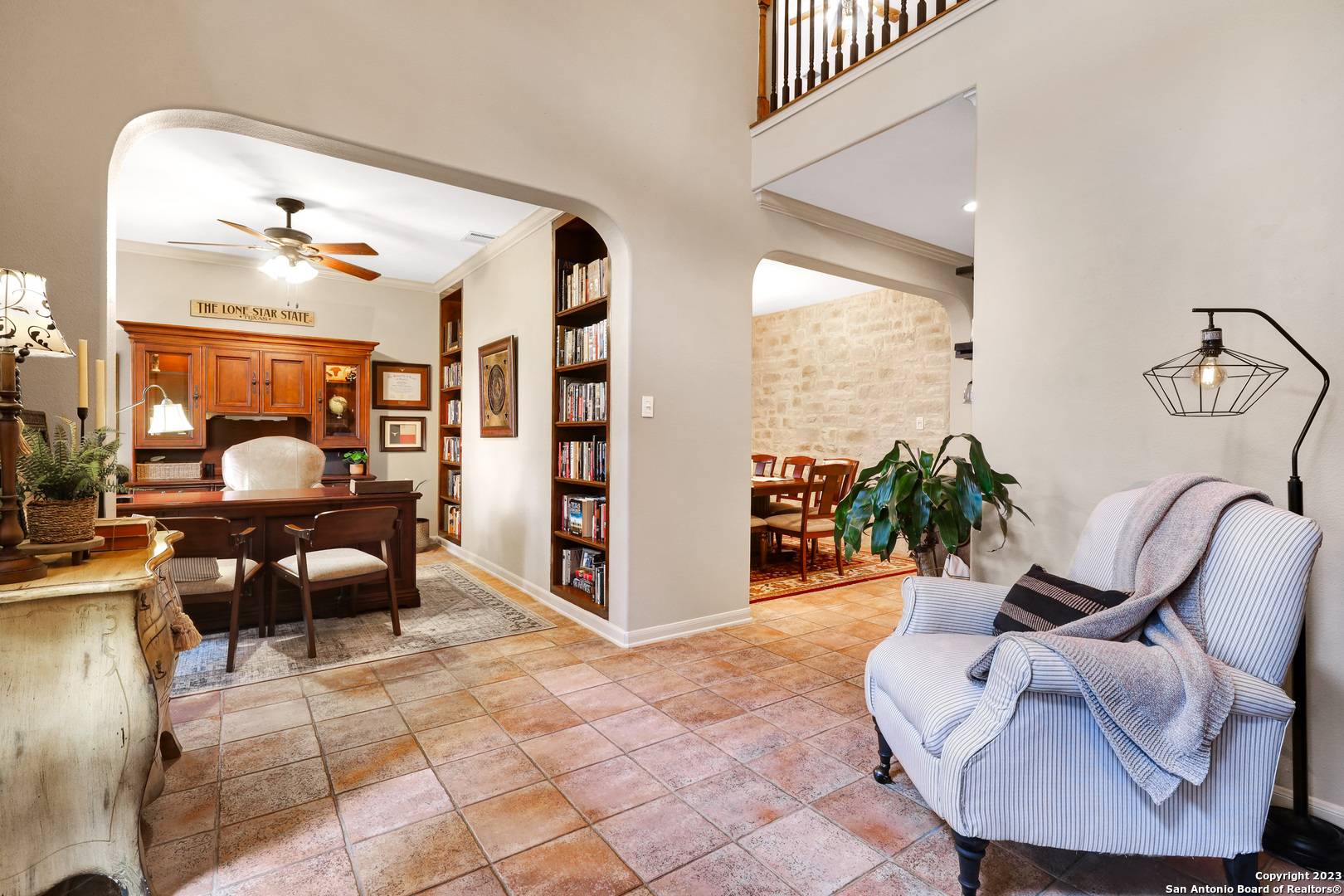 Fair Oaks Ranch, TX 78015-4562,29737 NO LE HACE DR