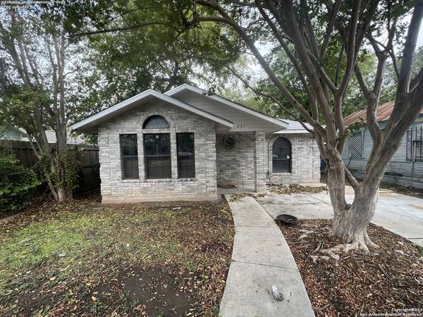 231 MADERO ST,  San Antonio,  TX 78207-7638