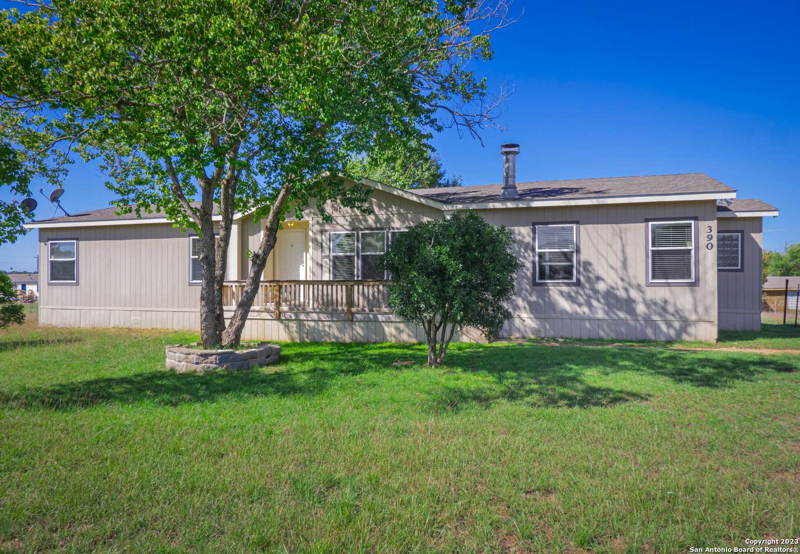 Pipe Creek, TX 78063,390 Cutters Trail