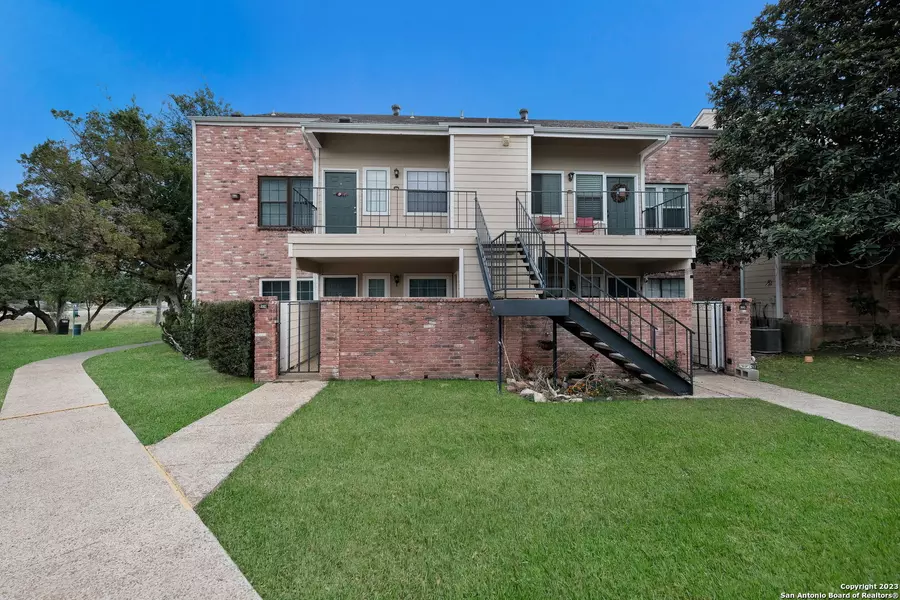 11610 VANCE JACKSON RD UNIT 1086, San Antonio, TX 78230-1822