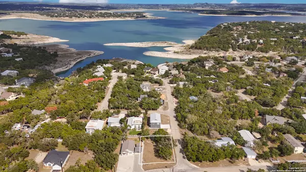 3489 Lakeview Drive, Canyon Lake, TX 78133