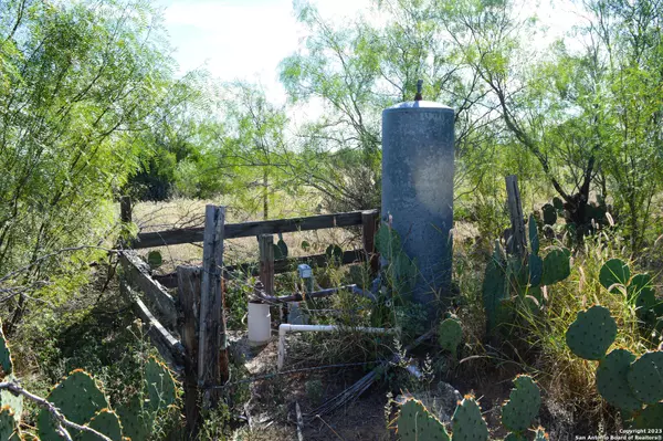 Carrizo Springs, TX 78834,TBD CR 1957