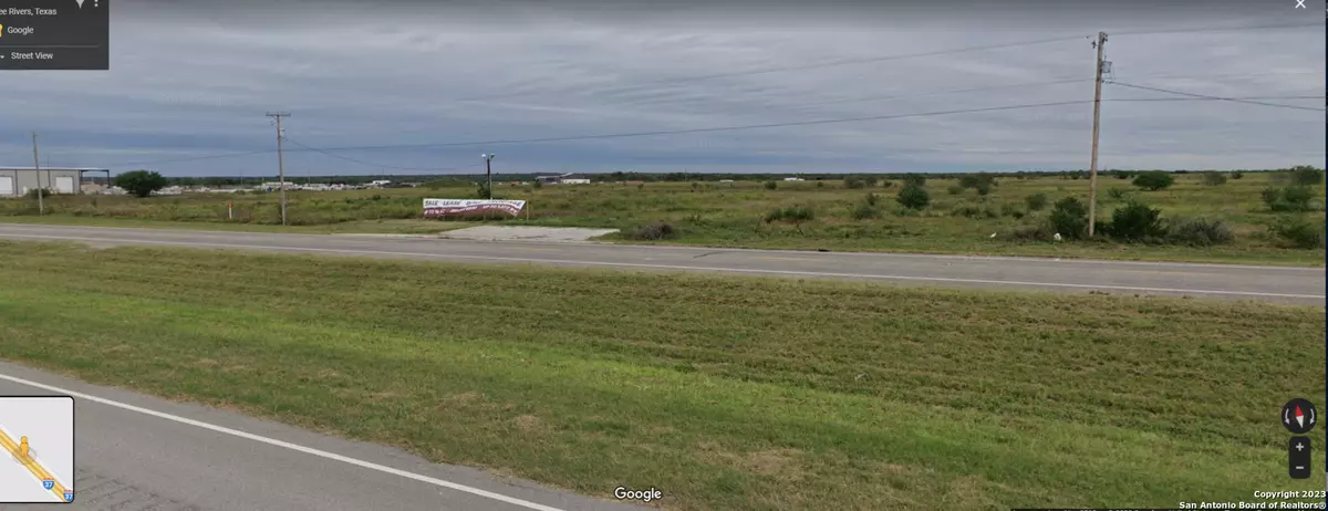 Three Rivers, TX 78071,3250N Highway 37 Access