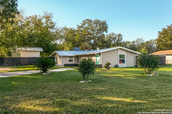 360 Lula Mae, San Antonio, TX 78219