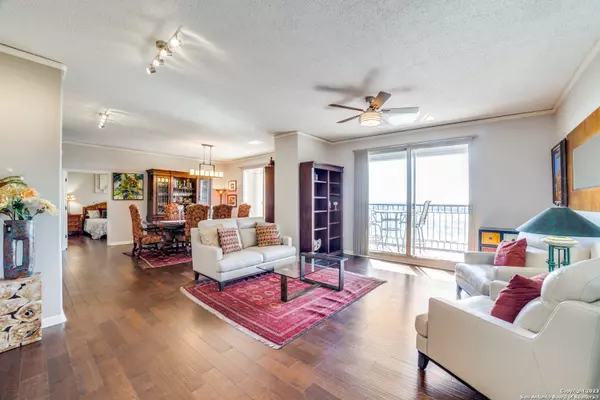 San Antonio, TX 78209-6423,1 TOWERS PARK LN UNIT 1617/