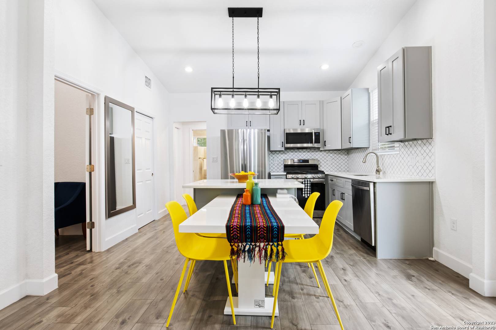 908 DREISS ST, San Antonio, TX 78210-2024