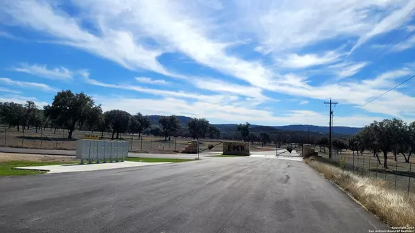 Pipe Creek, TX 78063,TBD SW Bison Court