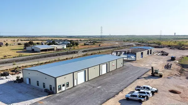 5277 FM 1044 UNIT 1, New Braunfels, TX 78130