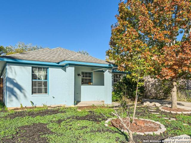3419 ARAGON DR, San Antonio, TX 78211-4230