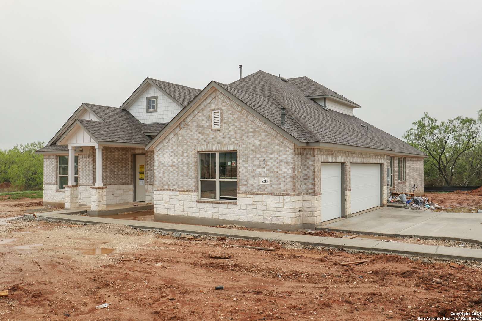 5213 Esates Oak Way, San Antonio, TX 78263