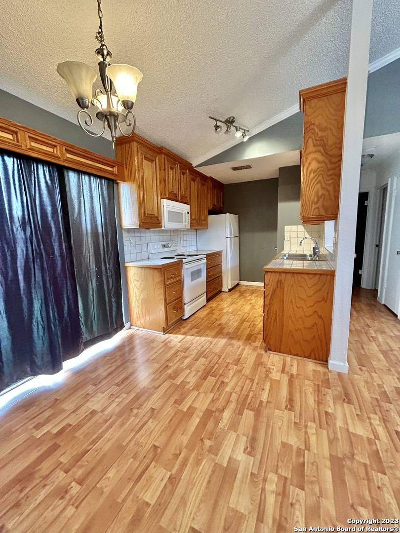 San Antonio, TX 78250-5045,9140 TIMBER PATH UNIT 2803