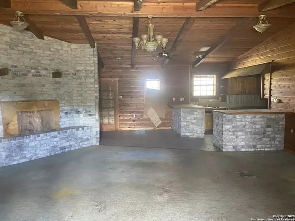 Pleasanton, TX 78064,1790 GOODWIN ST