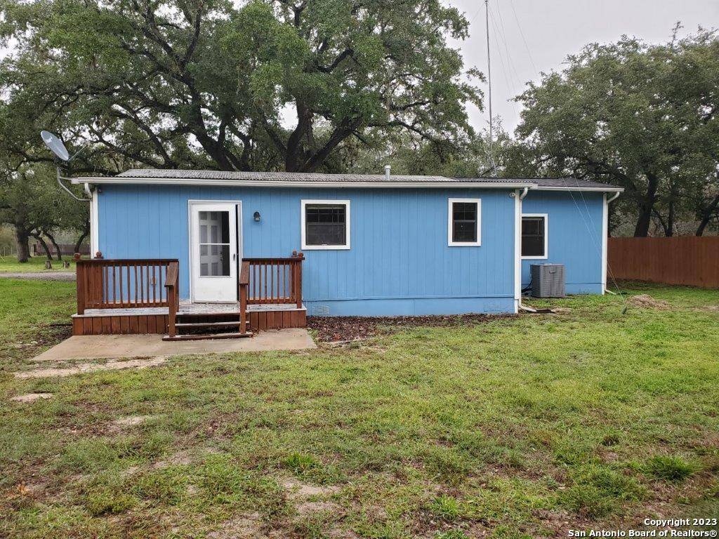 Poteet, TX 78065-5029,11 KING ARTHUR CIR