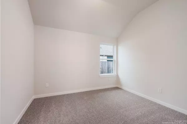 Cibolo, TX 78108-3052,446 Foxtail Valley