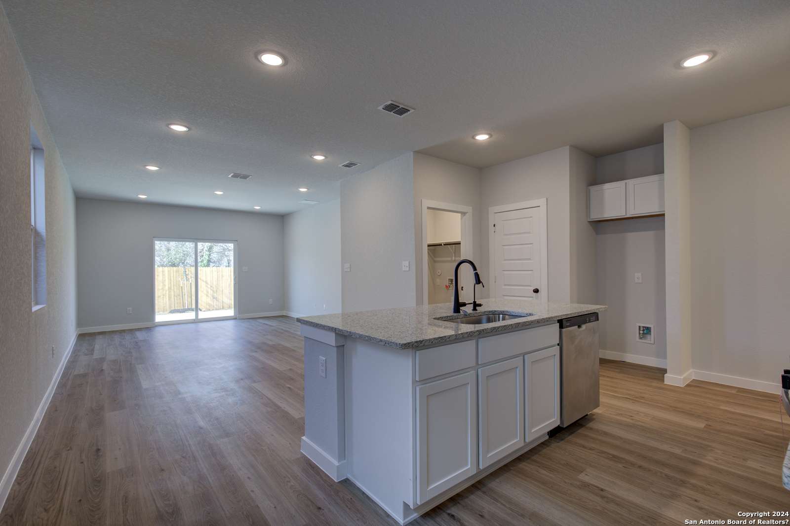 San Antonio, TX 78222,5331 Tourmaline Loop