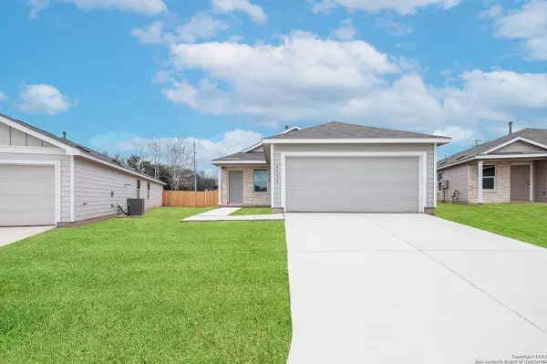 New Braunfels, TX 78130,728 Bullsnake Trail