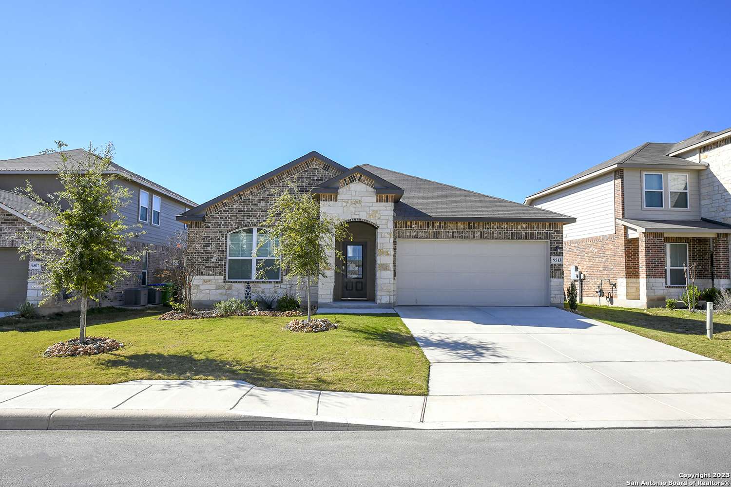 9513 BICKNELL SEDGE, San Antonio, TX 78254-2273