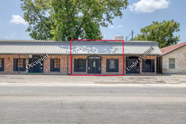 Uvalde, TX 78801-5319,141 NOPAL ST