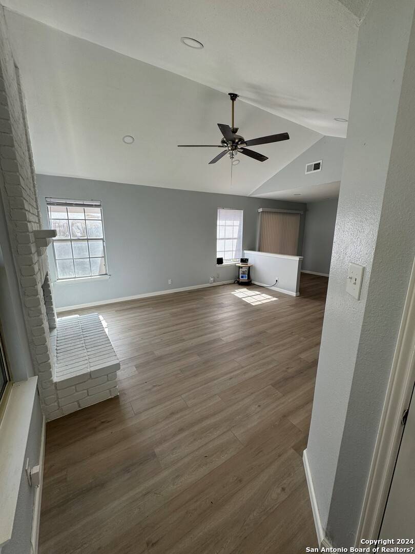 San Antonio, TX 78250-3388,7211 FERNVIEW