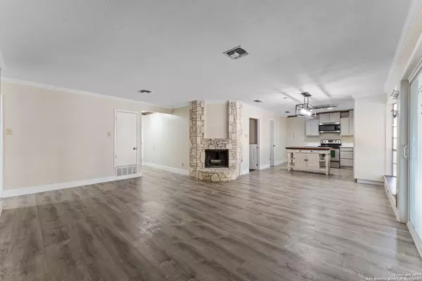 San Antonio, TX 78233-4464,14101 PRESTWOOD