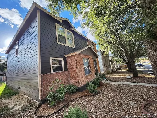 New Braunfels, TX 78130-7022,356 WATER LN
