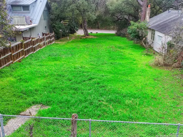 San Antonio, TX 78209-5630,417 Patterson Ave