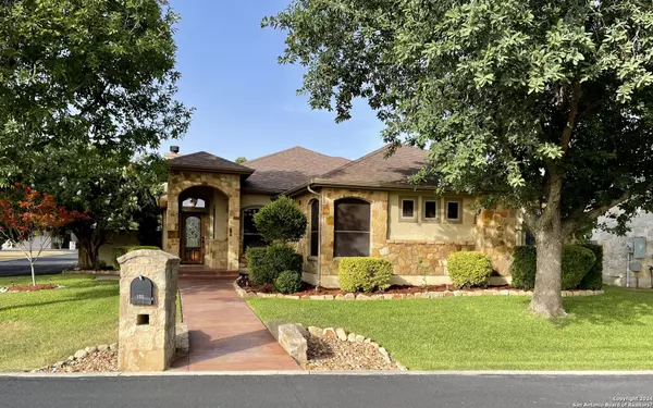 122 MACKENZIE DR, New Braunfels, TX 78130-8303