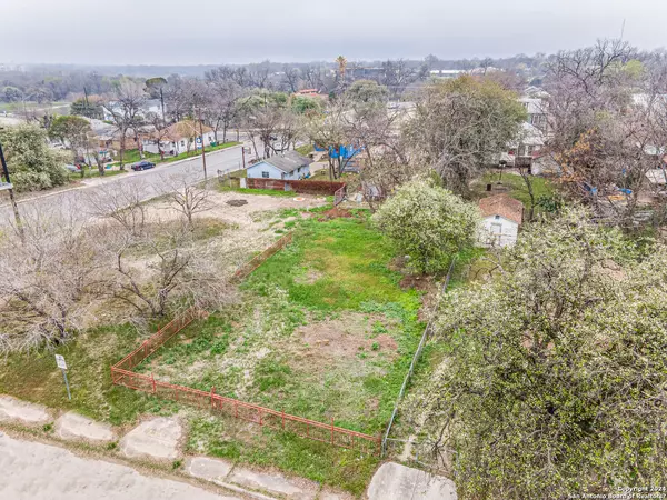 324 TRUAX, San Antonio, TX 78204