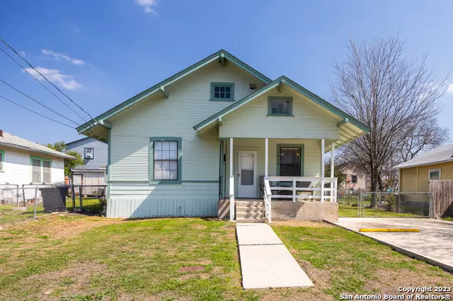 910 PIEDMONT AVE, San Antonio, TX 78210-2042