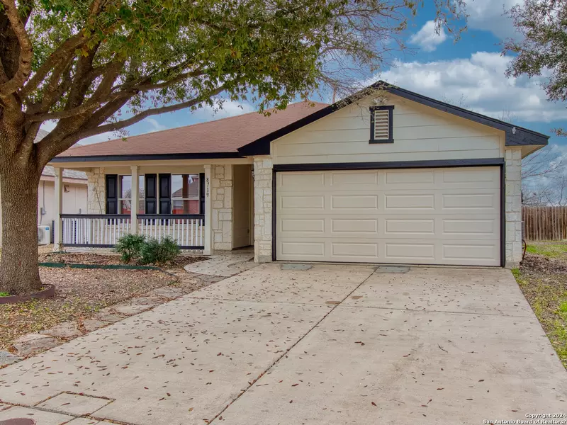 8719 TRUMPET CIR, Converse, TX 78109-3622