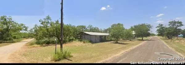 Christine, TX 78012,220 10th St