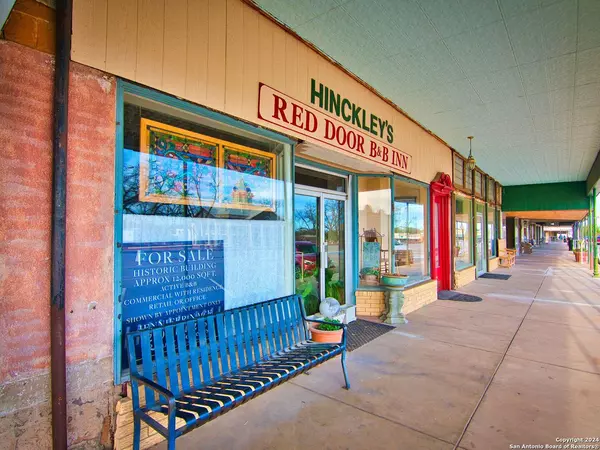 Mason, TX 76856,226 Fort McKavitt St