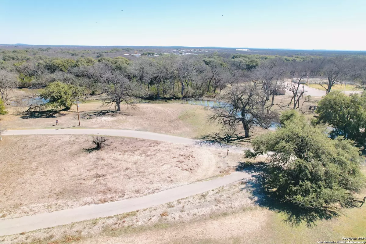 Brackettville, TX 78832,TBD UN 27 FCS, BLOCK C, LOT 1