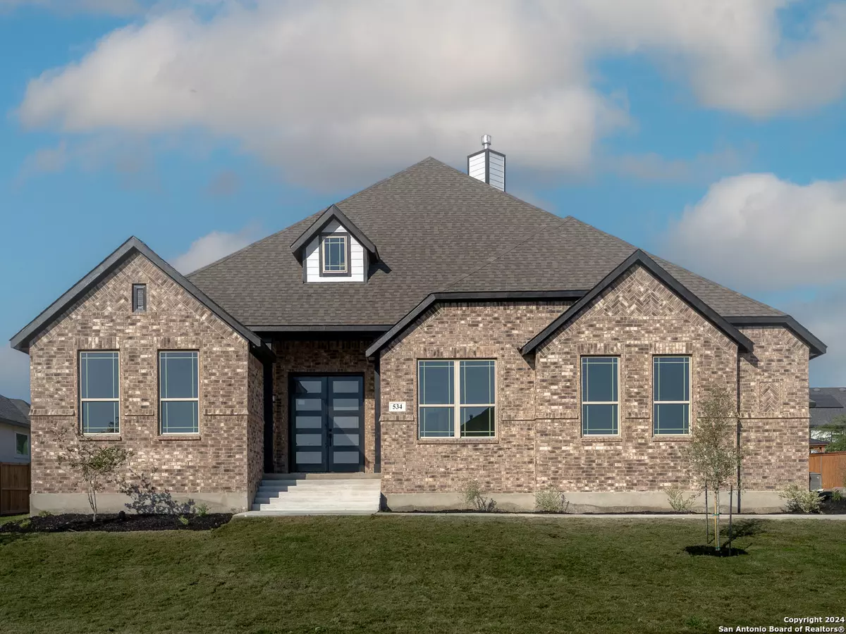 Castroville, TX 78009,534 Englewood Lane