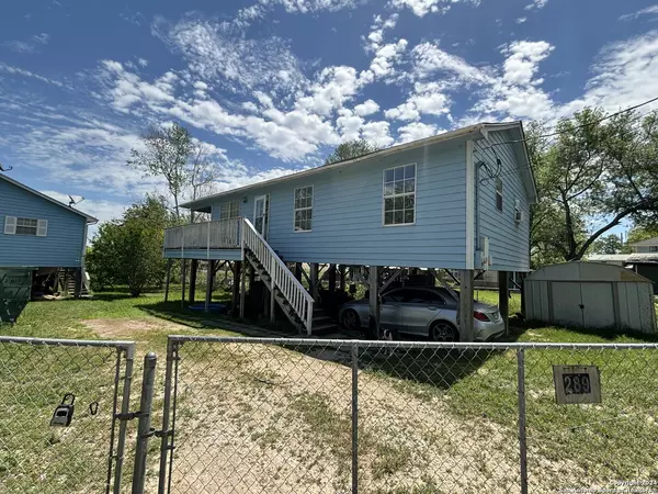 289 isle of view, Mcqueeney, TX 78123