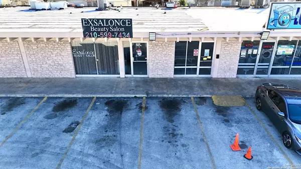 San Antonio, TX 78218,7031 ray bon UNIT 103