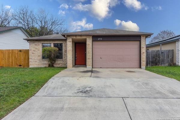 2970 Moss Plain, San Antonio, TX 78245