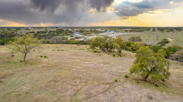 LOT 114 Cattlemans Crossing Dr, Kerrville, TX 78028