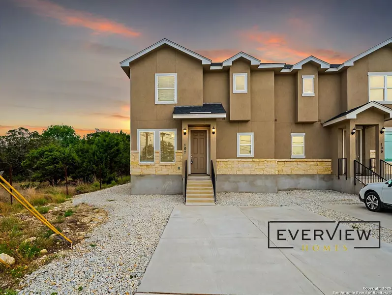 109 High Dr UNIT A, Spring Branch, TX 78070