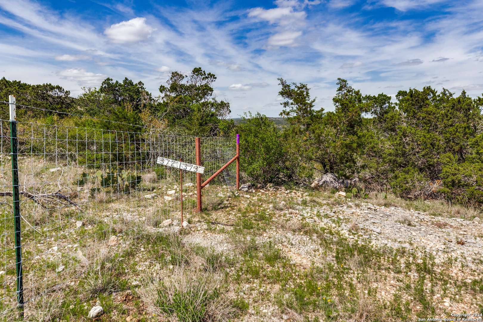 LOT 373 CR 2757, Mico, TX 78056