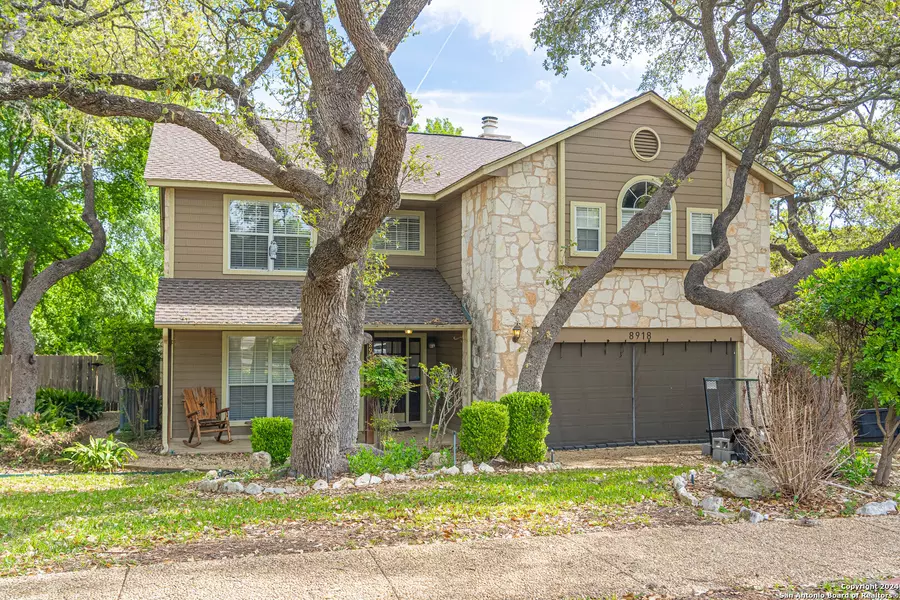 8918 QUEEN HEIGHTS, San Antonio, TX 78254-2259